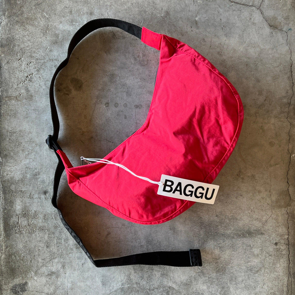 Baggu - Medium Nylon Crescent Bag - Shop Duet
