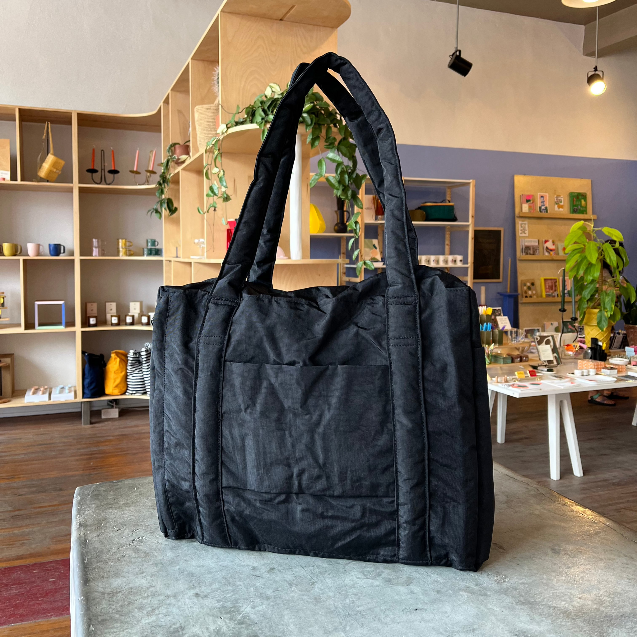 新品未使用　バグー　BAGGU Small Carry-On Rare BAGGU Small Cloud Carry-on Bag – Ruby Press Mercantile