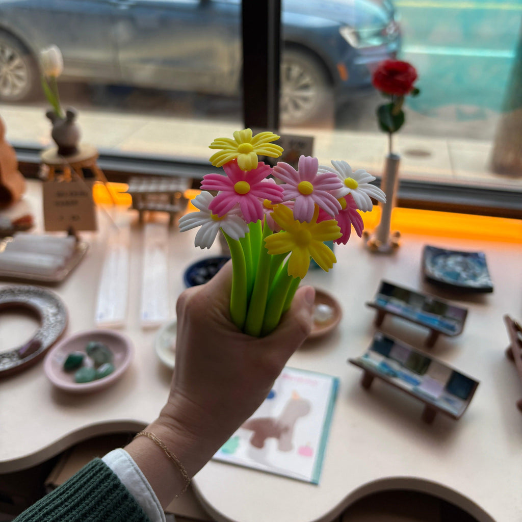 Duet - Coreppsis Cosmos Flower Gel Pen - Shop Duet