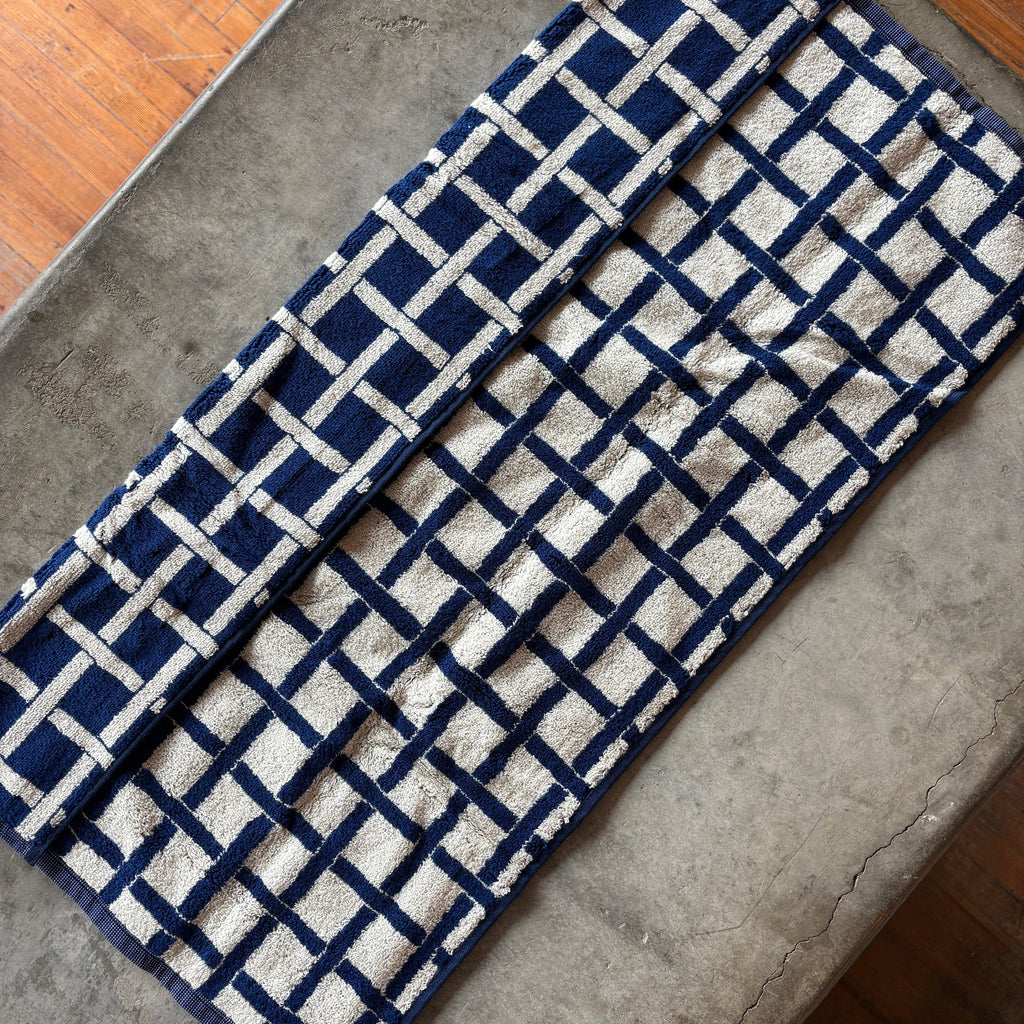 Dusen Dusen - Dusen Dusen Hand Towel - Shop Duet