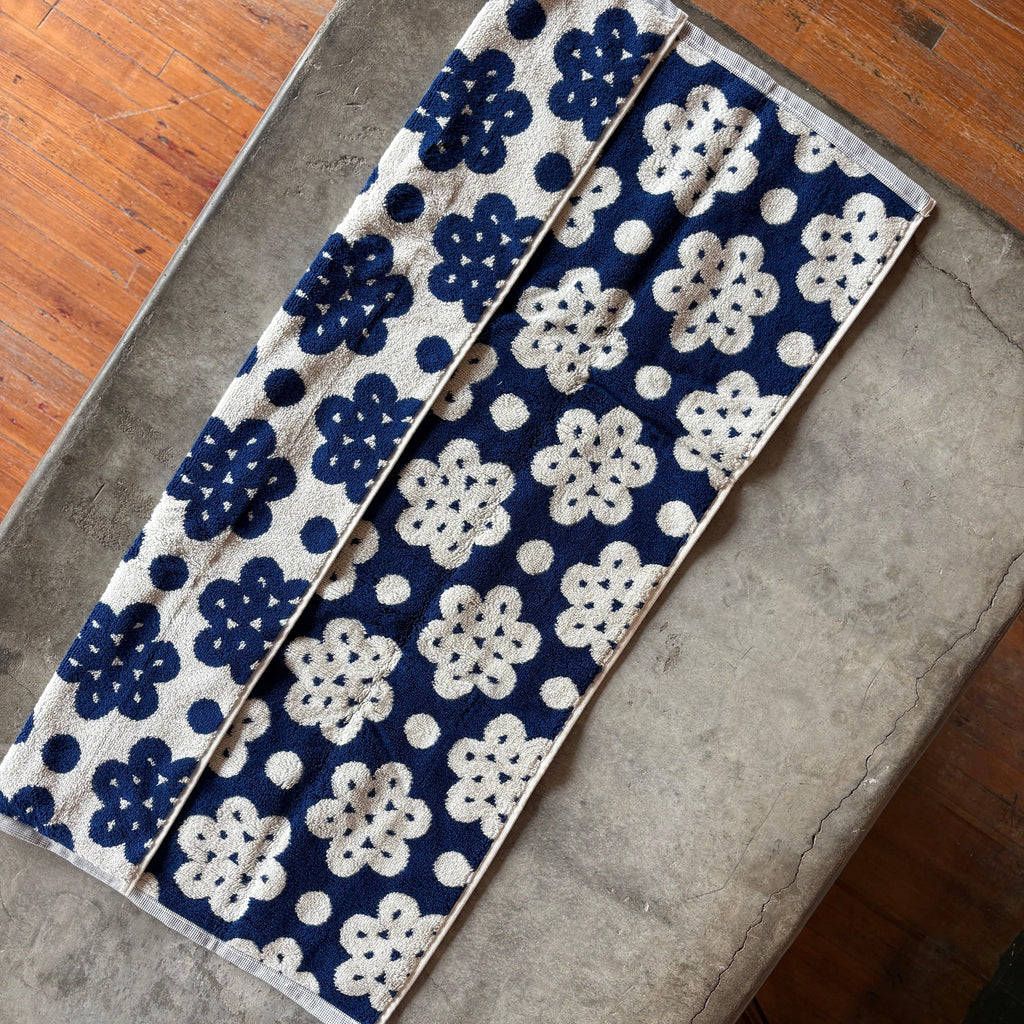 Dusen Dusen - Dusen Dusen Hand Towel - Shop Duet