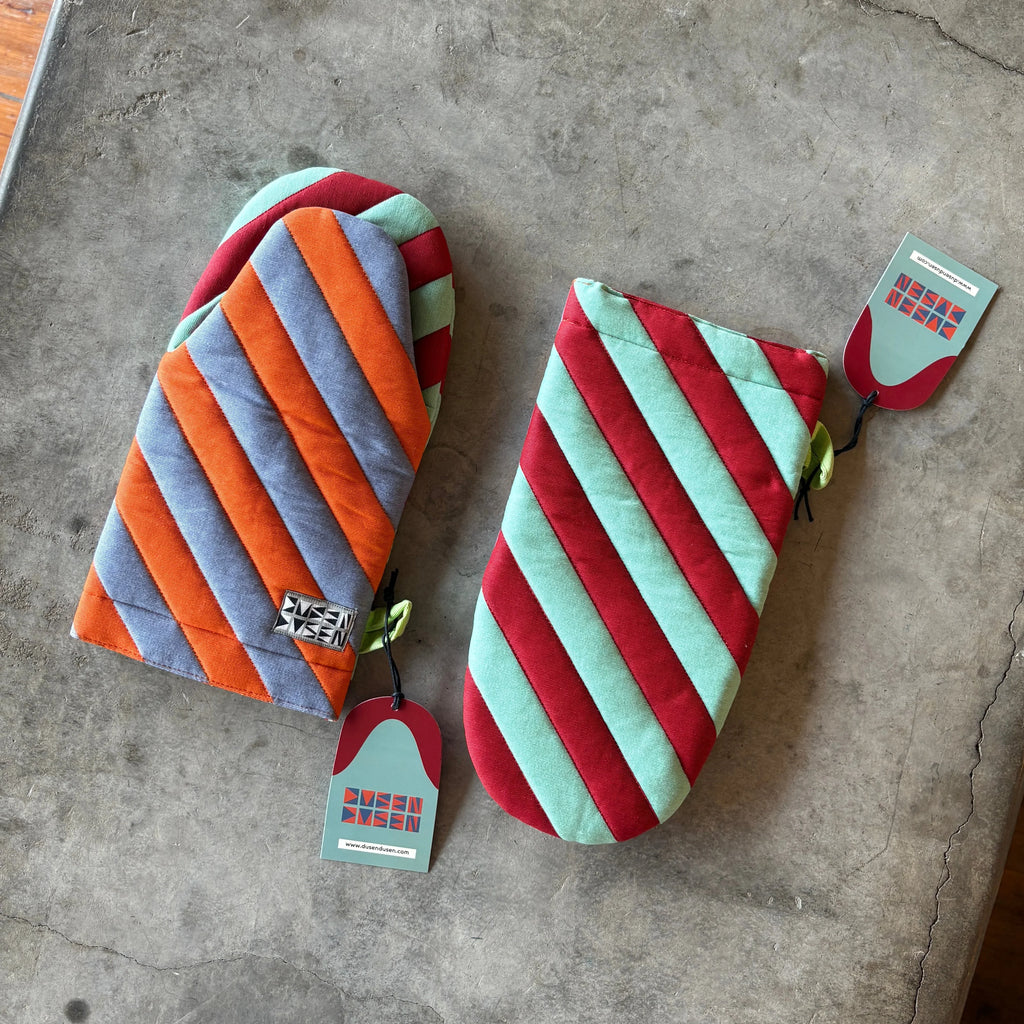 Dusen Dusen - Dusen Dusen Stripe Oven Mitt - Shop Duet