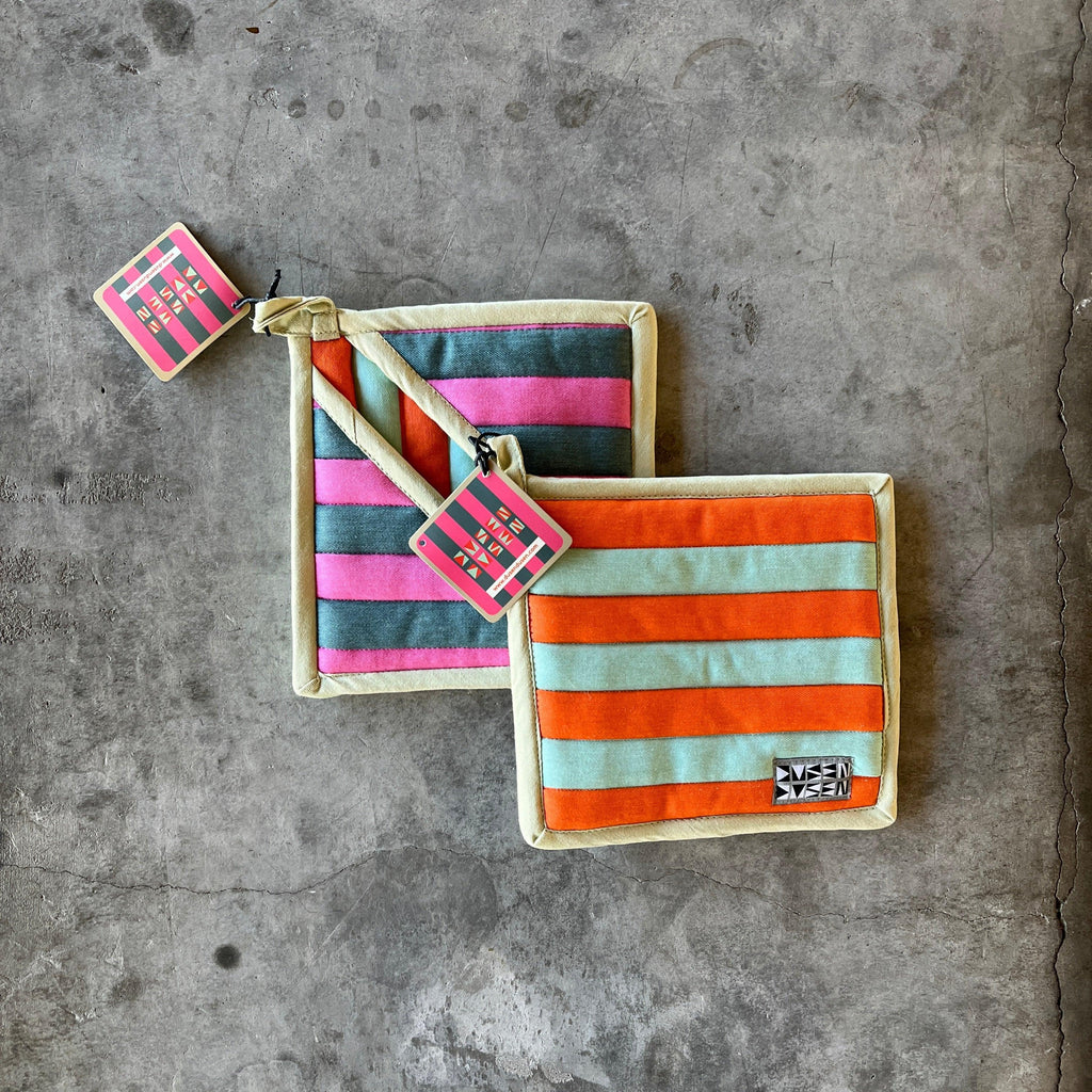 Dusen Dusen - Pocket Pot Holder - Shop Duet