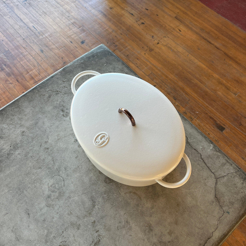 Great Jones - The Dutchess Cast-Iron Dutch Oven - Shop Duet