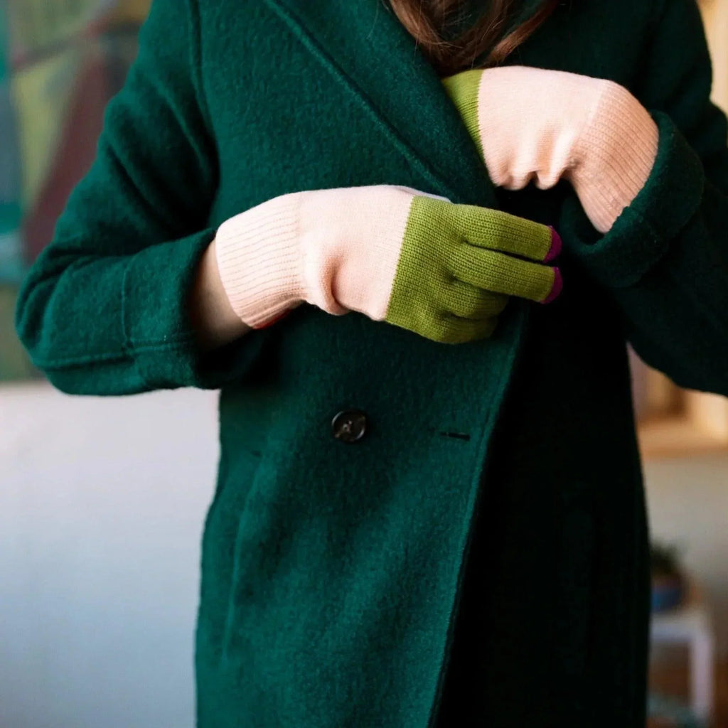 Verloop - Colorblock Knit Touchscreen Gloves - Shop Duet