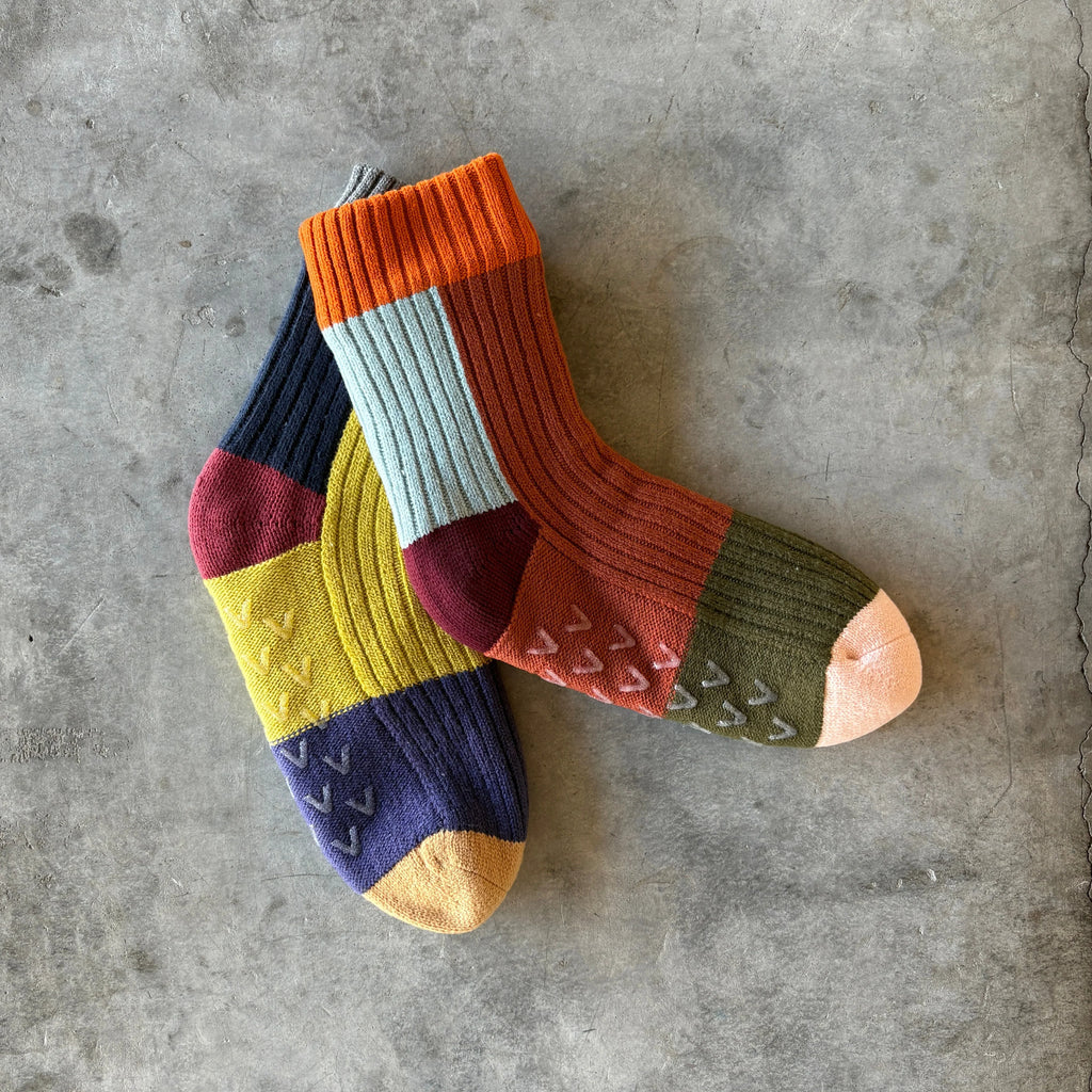 Verloop - Mismatch House Socks - Shop Duet