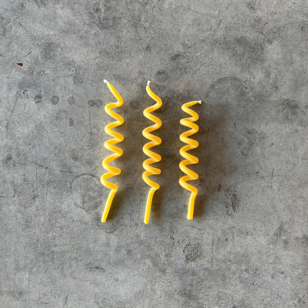 Waxing Moon - Twirl Beeswax Taper - Shop Duet